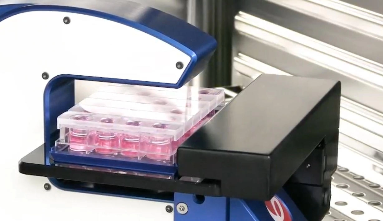 HoloMonitor 活细胞全息成像系统，您最好的细胞成像解决方案!