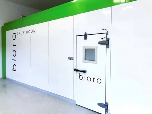 内置步入式植物生长舱